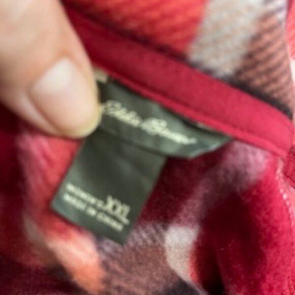 Eddie Bauer Red Plaid 1/4 zip Fleece XXL NWOT - Picture 2 of 4